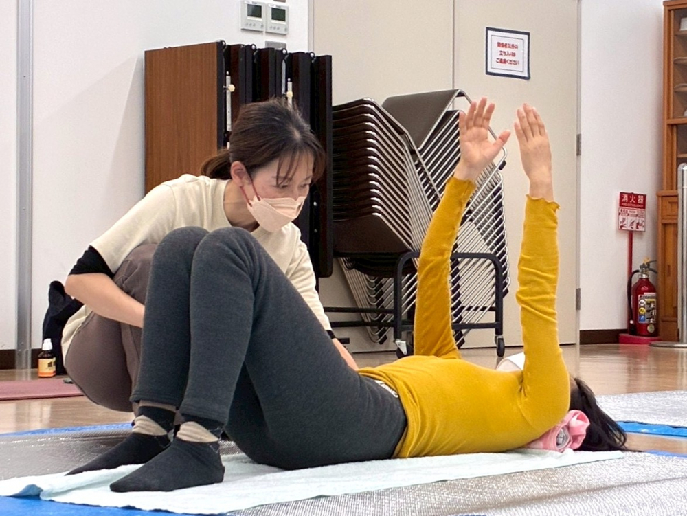 コンディショニングレッスン♬(第2回)　～アロマオイルで手足をマッサージしてリンパを流して歪みを整えましょう～
【美作エリア東小コープ委員会】