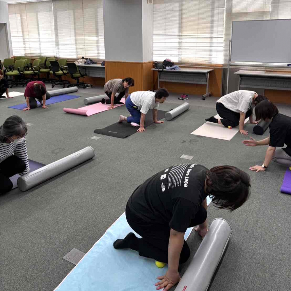 《葦高&粒江&帯江コープ委員会》　　ピラティスでリフレッシュ
【倉敷エリア葦高コープ委員会】