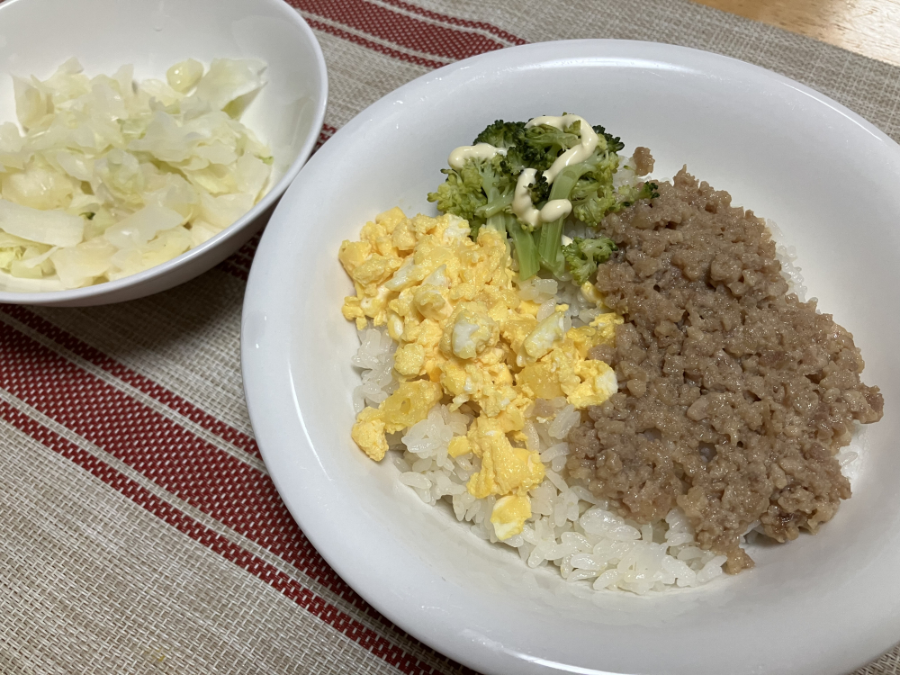 そぼろ丼