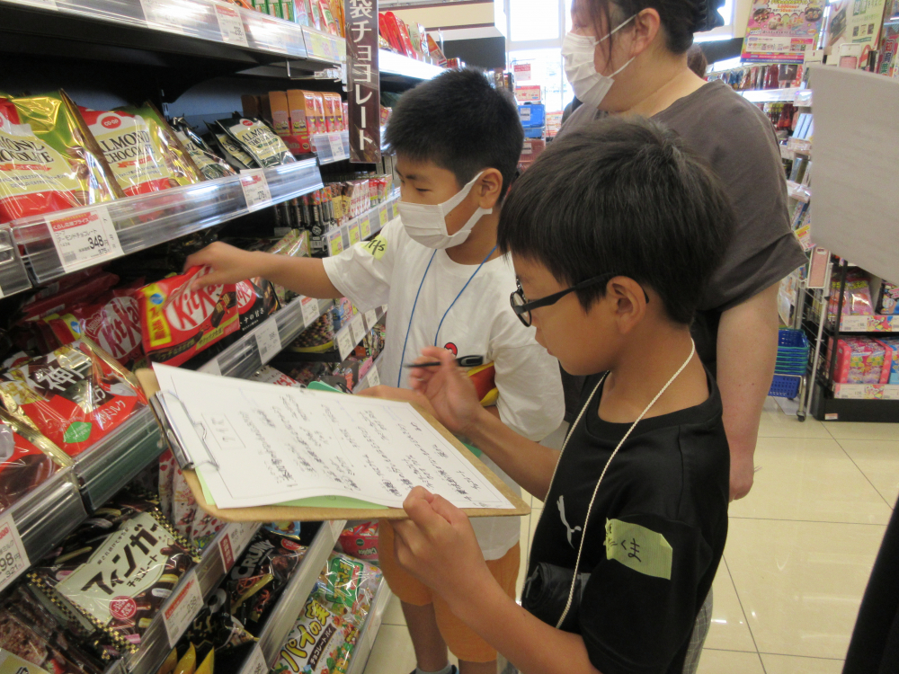 教えて桑守先生!親子で学ぼうおやつのえらびかた　～よく見て買い物してみよう!～
【美作エリアたべるたいせつと商品PJ】
