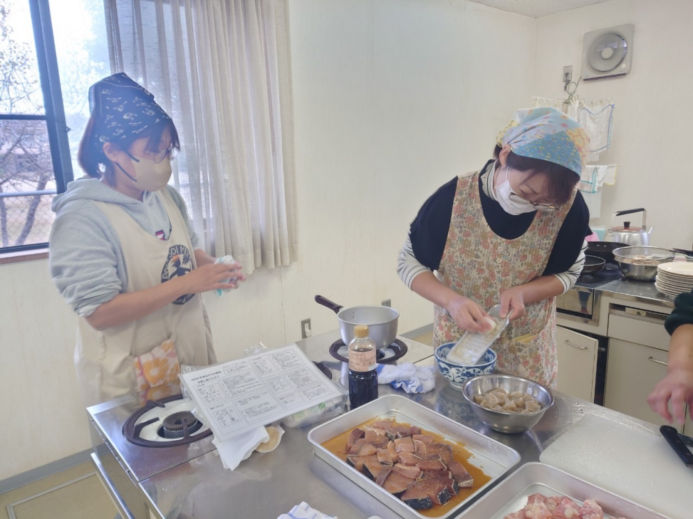 CO・OP年末おすすめ商品試食会
【岡山東エリア政田コープ委員会】