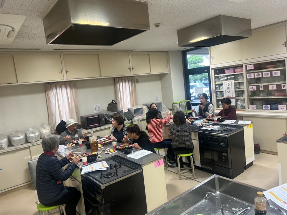 迎春♫ C-コレ年末おすすめ商品試食会
【倉敷エリア茶屋町コープ委員会】