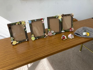 お花のブローチかフォトフレームアレンジのワークショップ
【岡山東エリア伊部コープ委員会】