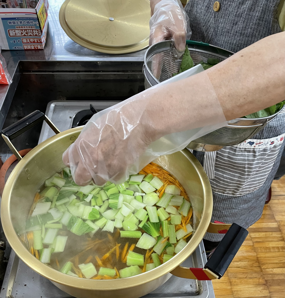 再発見?!具たっぷり豚まん・お肉がおいしい水餃子
【美作エリア鏡野コープ委員会】