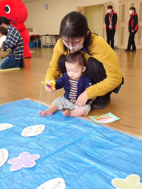 予約制子育てひろば　ひなまつりを楽しもう‼
【岡山西エリア子育て応援PJ】
