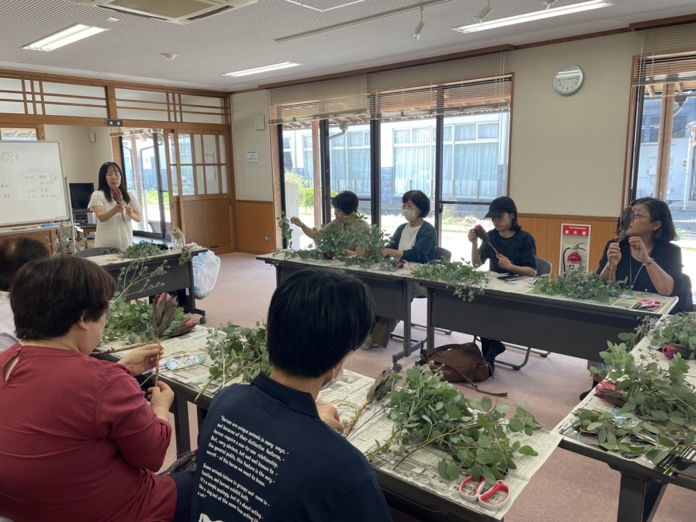 日々のくらしにオアシスを　~スワッグを作ろう~
【備北エリア26PJ】