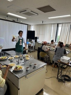 マルイ食品(株)商品セミナー
【美作エリア奈義コープ委員会】