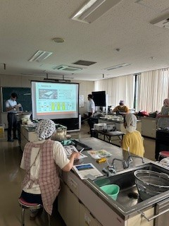 マルイ食品(株)商品セミナー
【美作エリア奈義コープ委員会】
