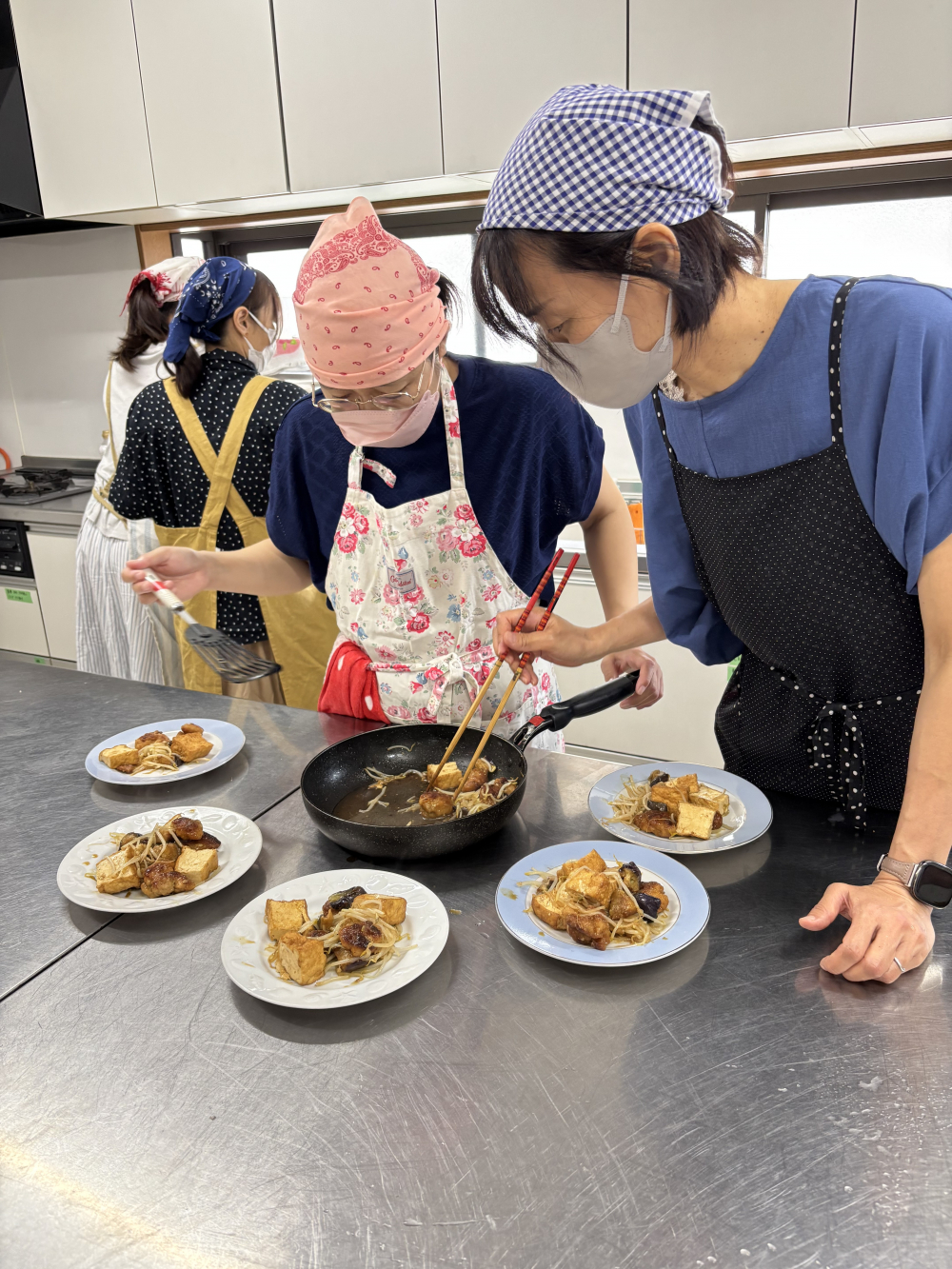 [冷凍ミールキット」をボリュームアップ!!夕食の一品に!!　　冷凍ミールキットを活用しよう!
【岡山東エリア操南コープ委員会】