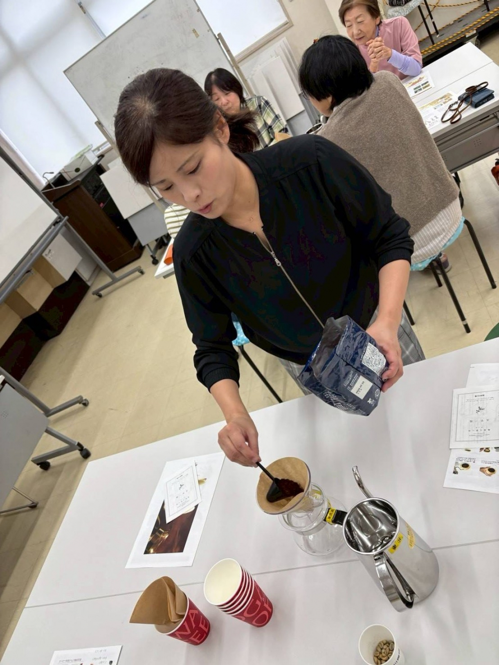 小川珈琲商品セミナー&つどい 【美味しい珈琲の淹れ方】レッスンと珈琲のみながらほっとひといきタイム
【岡山東エリア桜が丘東コープ委員会】