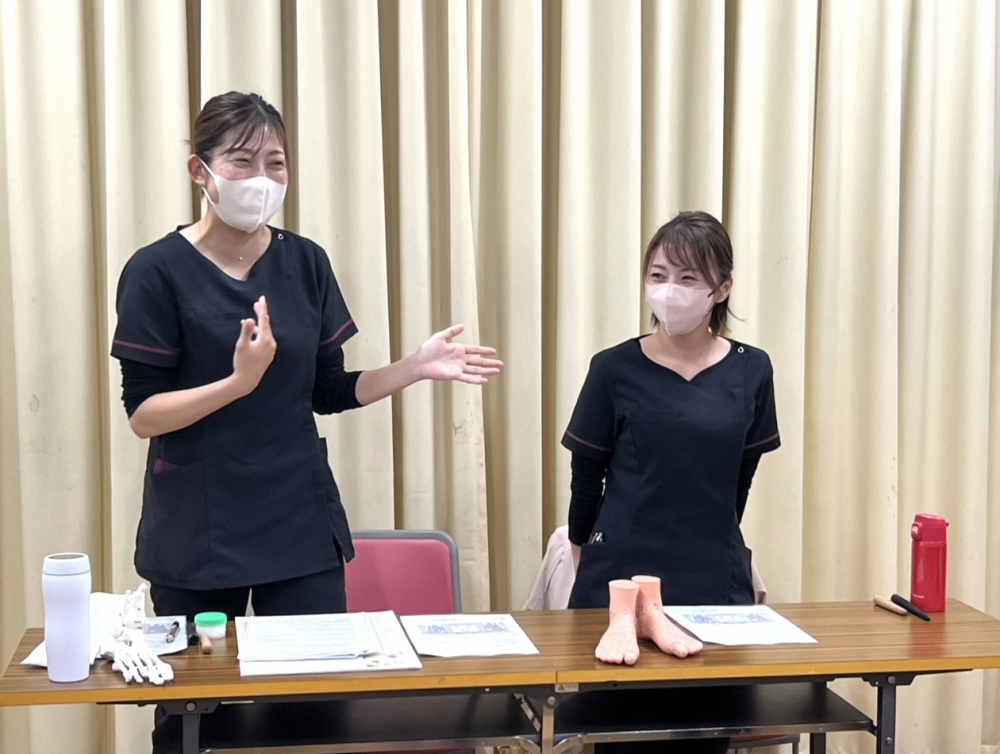 足つぼマッサージで心も体もリフレッシュ!!　-自分のからだを知って、体調を整えよう♪-
【倉敷エリア連島南コープ委員会】