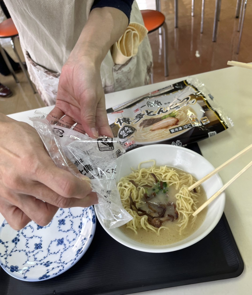 株式会社キンレイ　おいしい長崎風ちゃんぽんができるまで
【井笠エリア笠岡中央コープ委員会】