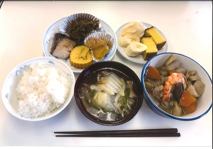 年末おすすめ商品を使って　おせちを作ろう♪
【岡山東エリア香登・西鶴山コープ委員会】