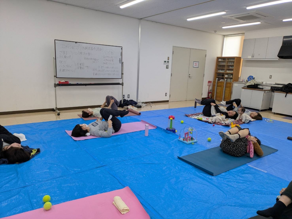 ゆがみを整えリンパを流すコンディショニング♫　～リンパを流して体調を整えましょう～
【美作エリア東小コープ委員会】