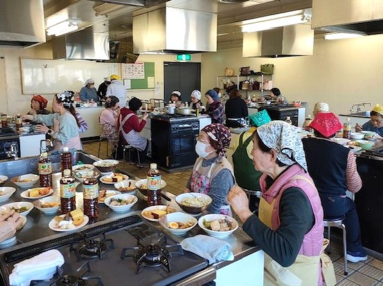 Cコレ商品で迎春料理を作って福を呼ぼう!
【岡山東エリア片上コープ委員会】