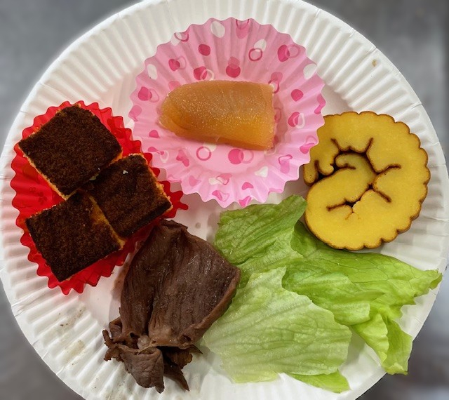 寄せ植えとmini試食会 ～おしゃれな寄せ植えでお正月をはなやかに迎えましょう～
【美作エリア鏡野コープ委員会】