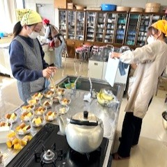 コープ商品でクリスマスケーキを作ろう! & 年末おすすめ商品を試食しよう!
【美作エリア奈義コープ委員会】