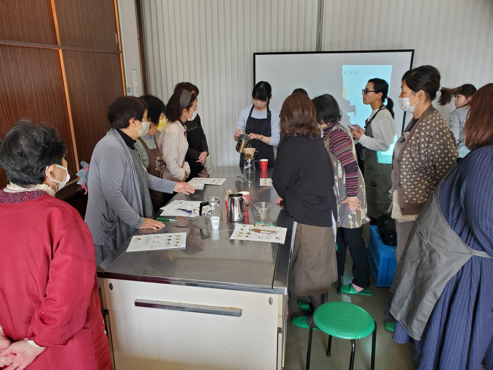 ホッと一息つきませんか? ～小川珈琲さんのコーヒーの淹れ方講座～
【岡山東エリア日生コープ委員会】