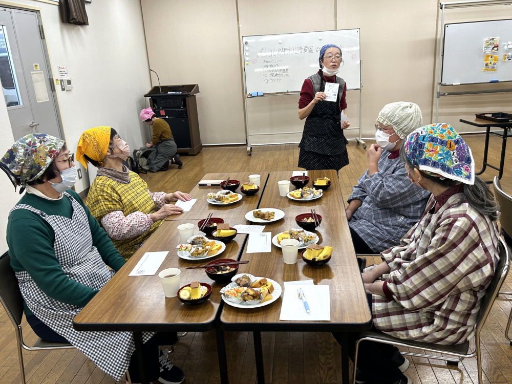 おすすめの”Cコレ&年末迎春商品 試食会”　～いっしょに調理して楽しくおしゃべりしながら交流しませんか。～
【井笠エリア里庄コープ委員会】