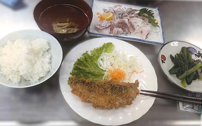 チーフ。。魚のさばき方　教えて～❢
【岡山東エリア山南コープ委員会】