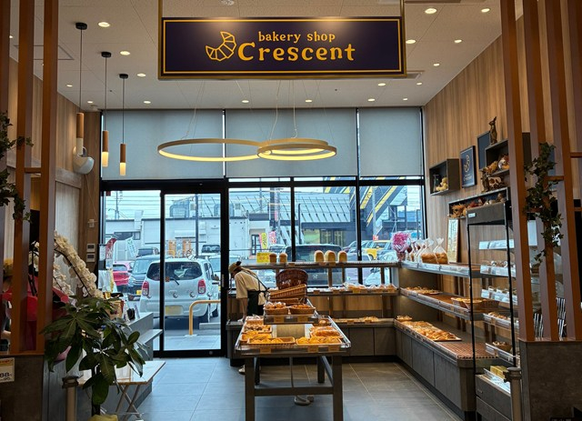 ベーカリー「クレセント」総社店